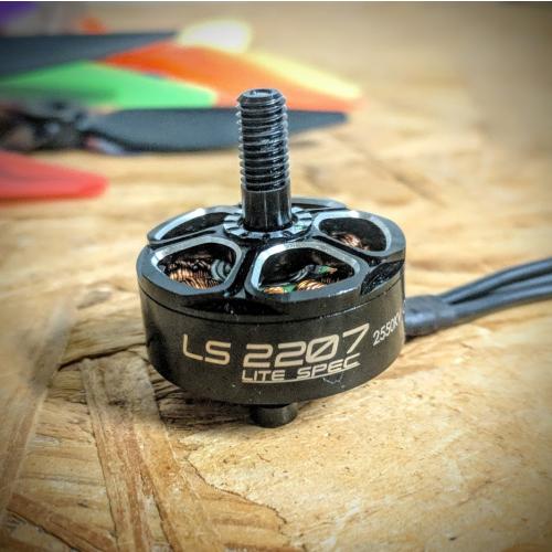 Emax LS2207 2550kv