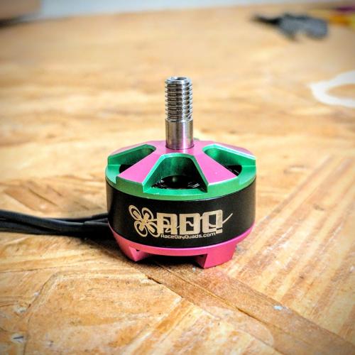 RaceDayQuads Returner R4 2206 2450kv